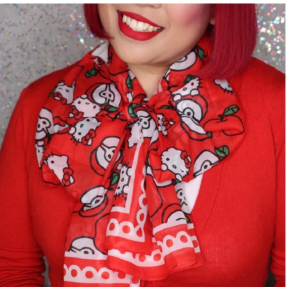 NWT hello kitty scarf